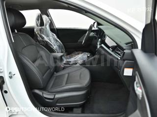 2020 KIA NIRO 1.6 LUXURY - 10