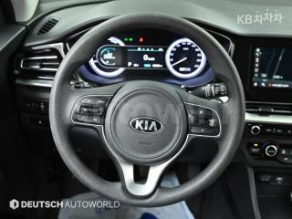 2020 KIA NIRO 1.6 LUXURY - 13