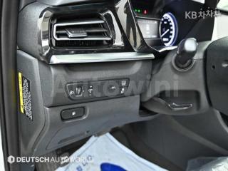 2020 KIA NIRO 1.6 LUXURY - 17