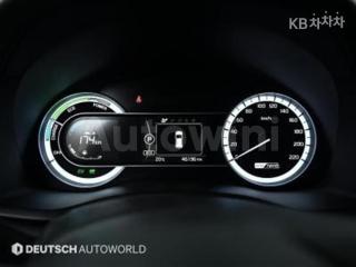 2018 KIA NIRO 1.6 LUXURY - 8