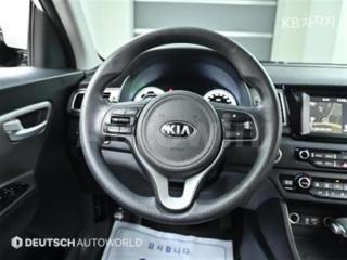 2018 KIA NIRO 1.6 LUXURY - 13
