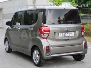 KNACJ811BMT240261 2021 KIA  RAY 1.0 GASOLINE PRESTIGE-3