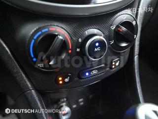 2019 HYUNDAI ACCENT  1.4 VVT MORDERN - 18