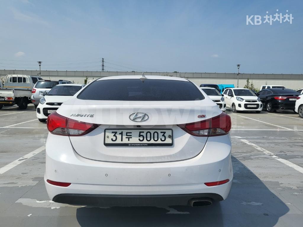 KMHDG41DBFU311948 2015 HYUNDAI  AVANTE ELANTRA 1.6 GDI MORDERN BASIC-5