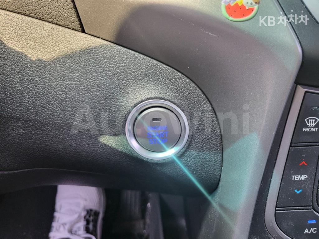 2015 HYUNDAI  AVANTE ELANTRA 1.6 GDI MORDERN BASIC - 17
