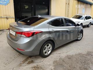 KMHDG41DBFU463979 2015 HYUNDAI  AVANTE ELANTRA 1.6 GDI SMART BASIC-2