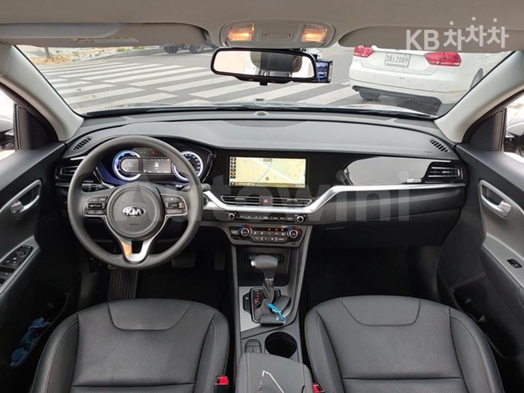 2020 KIA  NIRO 1.6 HEV TRENDY - 8