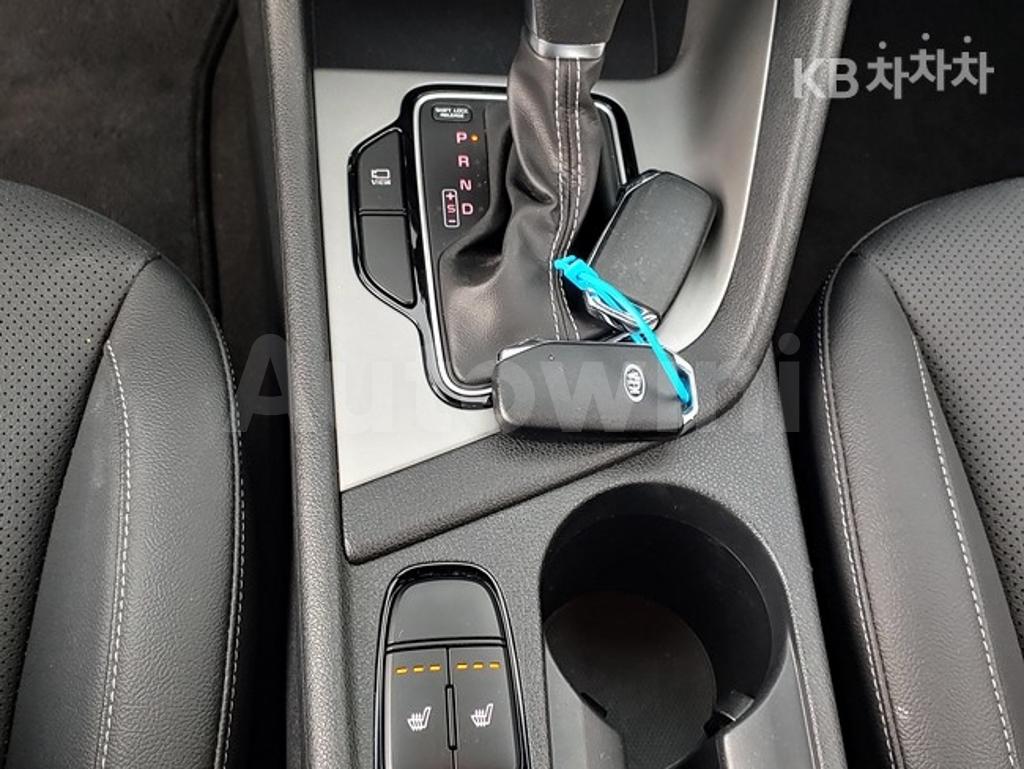 2020 KIA  NIRO 1.6 HEV TRENDY - 22