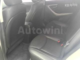 2013 HYUNDAI AVANTE MD ELANTRA M16 GDI SMART - 8