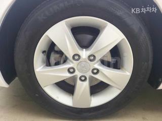 2013 HYUNDAI AVANTE MD ELANTRA M16 GDI SMART - 15