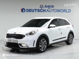 KNACB81CGJA090661 2018 KIA NIRO 1.6 PRESTIGE-0