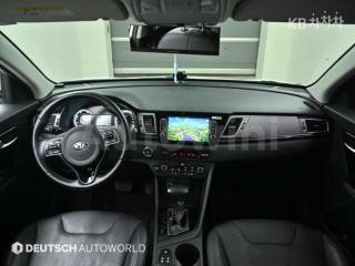 2018 KIA NIRO 1.6 PRESTIGE - 7