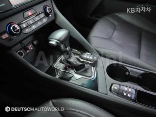 2018 KIA NIRO 1.6 PRESTIGE - 9