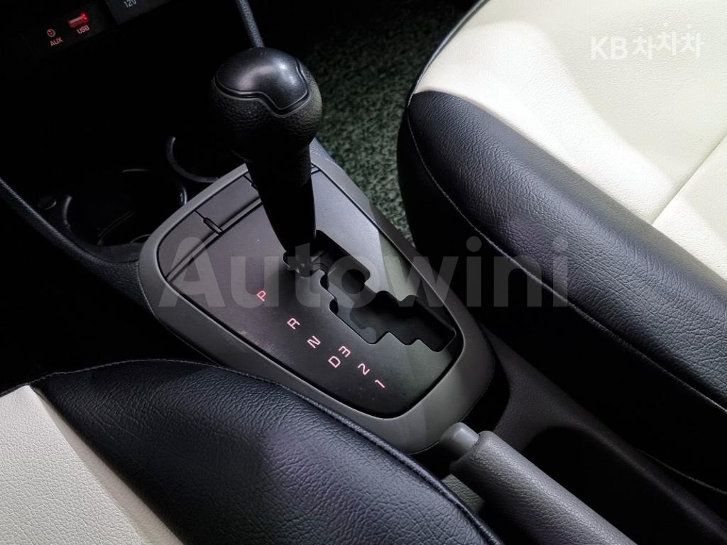 2017 KIA  MORNING JA  LPI DELUXE - 8