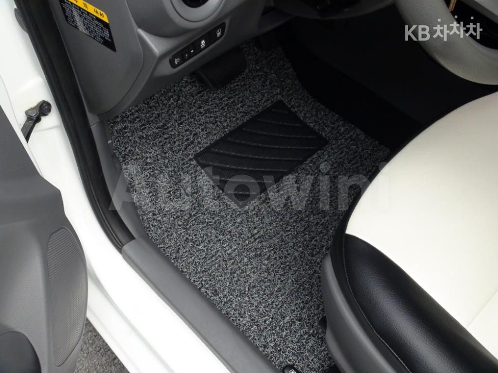 2017 KIA  MORNING JA  LPI DELUXE - 26