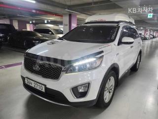 KNAPG81ABFA122436 2015 KIA  SORENTO DIESEL 2.0 2WD LUXURY-1