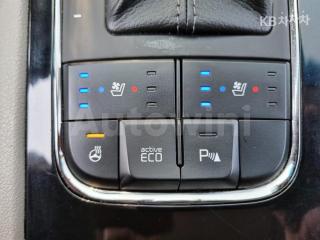 2018 KIA  CARNIVAL SEDONA 9 SEATS 2.2 DIESEL PRESTIGE - 18