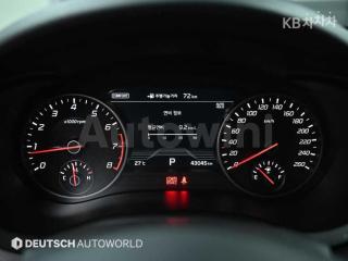 2020 KIA STINGER 2.0 TURBO 4WD PLATINUM - 8