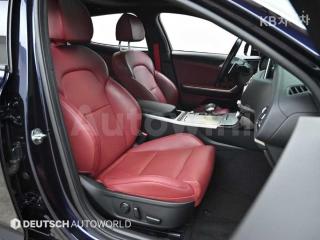 2020 KIA STINGER 2.0 TURBO 4WD PLATINUM - 10