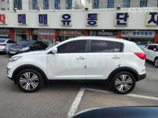 2014 KIA  SPORTAGE R DIESEL 2WD PRESTIGE - 7