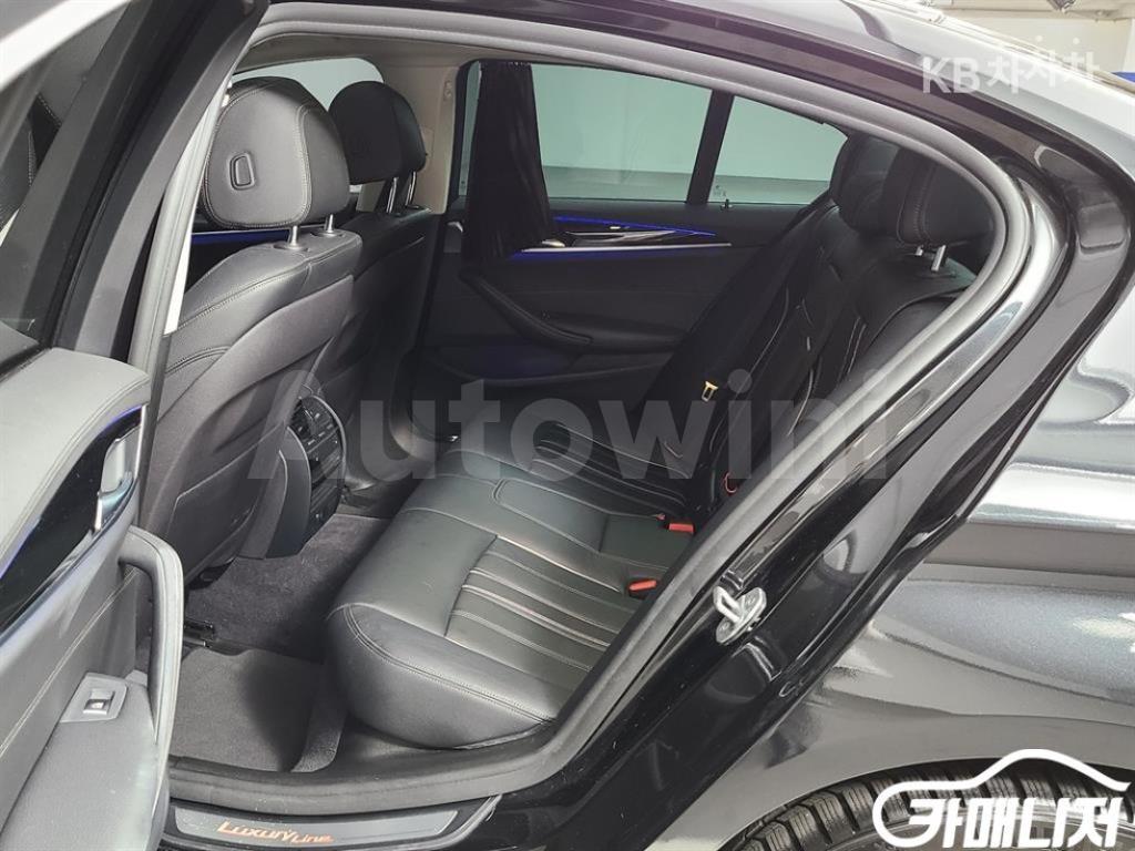 2018 BMW 5 SERIES 520D F10(10~16년) - 9