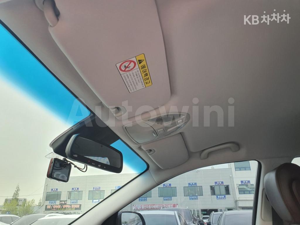 2018 HYUNDAI  MAXCRUZ DIESEL(E-VGT)R2.2 2WD FINEST EDITION 6 SEATS - 12