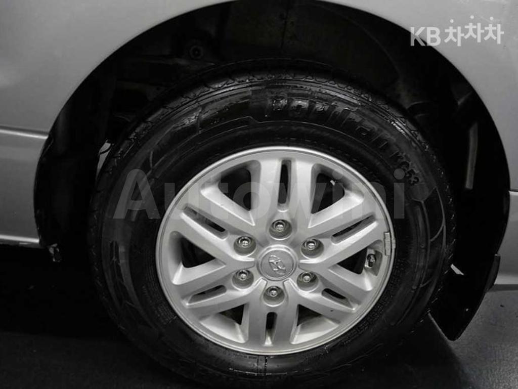 2017 HYUNDAI GRAND STAREX H-1 5 SEATS VAN CVX SMART - 12