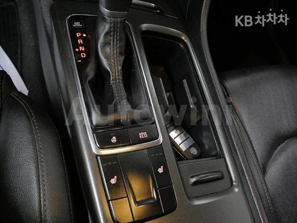 2018 KIA K5 2ND GEN OPTIMA 렌터카 2.0 LPI MX LUXURY - 18