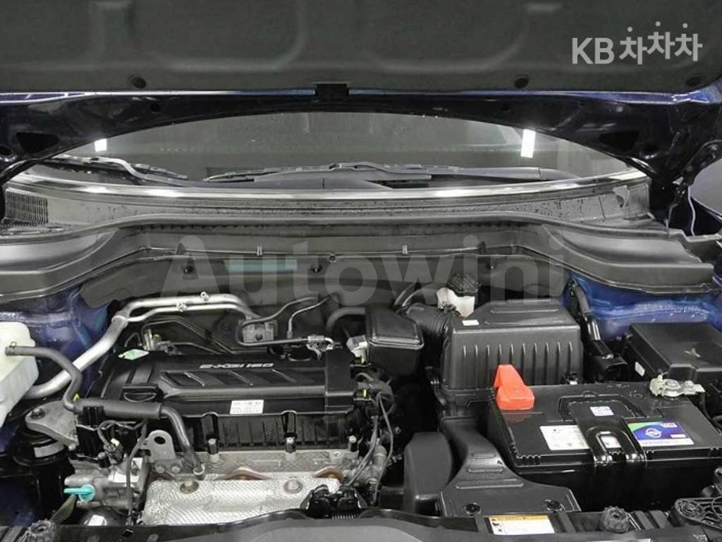 KPBXH3AR1JP238887 2018 SSANGYONG TIVOLI ARMOUR 1.6 GASOLINE VX 2WD-4