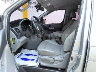 2017 HYUNDAI GRAND STAREX H-1 5 SEATS VAN CVX MORDERN - 10