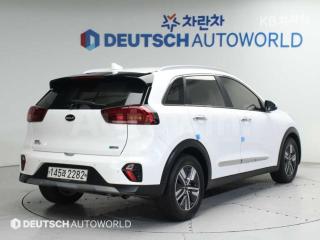 KNACE81CGLA378061 2020 KIA  NIRO 1.6 HEV NOBLESSE SPECIAL-1