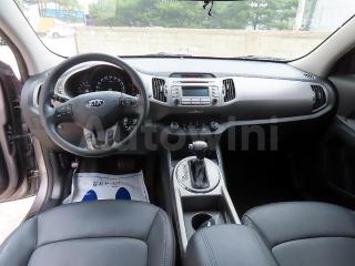 2014 KIA  SPORTAGE R DIESEL 2WD LUXURY - 9
