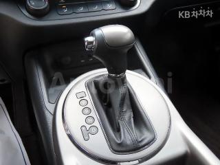 2014 KIA  SPORTAGE R DIESEL 2WD LUXURY - 11