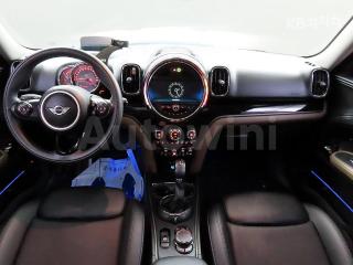 2018 MINI COOPER COUNTRYMAN 2.0 COOPER D ALL4 HIGHTRIM - 8