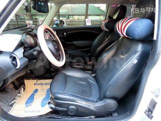 WMWSW5103CT319749 2012 MINI COOPER D 2.0 BASIC-4