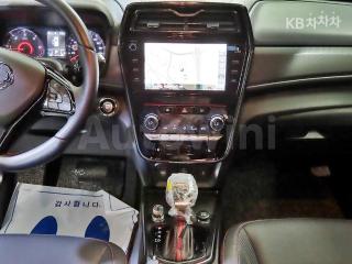 2021 SSANGYONG VERY TIVOLI DIESEL LIMITED EDITION 2WD - 11