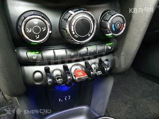2015 MINI COOPER 5DOORS D 1.5 미드트림 - 13