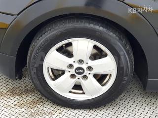 2015 MINI COOPER 5DOORS D 1.5 미드트림 - 18