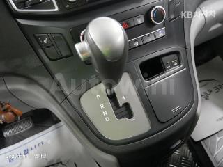 2017 HYUNDAI GRAND STAREX H-1 5 SEATS VAN CVX SMART - 12