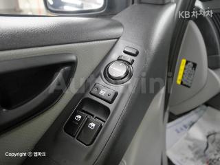 2017 HYUNDAI GRAND STAREX H-1 5 SEATS VAN CVX SMART - 16