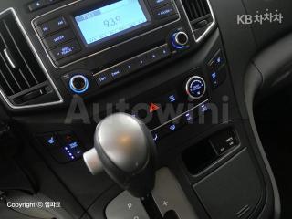 2017 HYUNDAI GRAND STAREX H-1 12 SEATS WAGON CVX 4WD SMART - 13