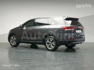 KNAPH81ABFA093585 2015 KIA  SORENTO DIESEL 2.0 2WD NOBLESSE-2