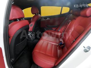 2020 KIA STINGER 2.0 TURBO 4WD PLATINUM - 13