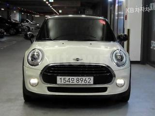 WMWXP5102J3A99037 2018 MINI COOPER 1.6 BASIC-1