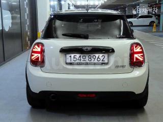 WMWXP5102J3A99037 2018 MINI COOPER 1.6 BASIC-4
