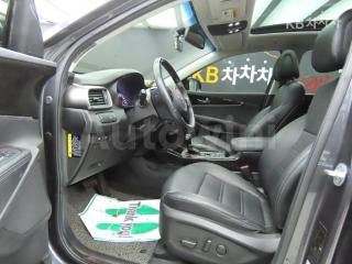 KNAPH81BBFA109113 2015 KIA  SORENTO DIESEL 2.2 2WD NOBLESSE-4