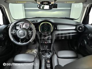 2019 MINI COOPER 5DOORS D 1.5 - 7
