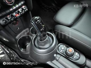 2019 MINI COOPER 5DOORS D 1.5 - 9