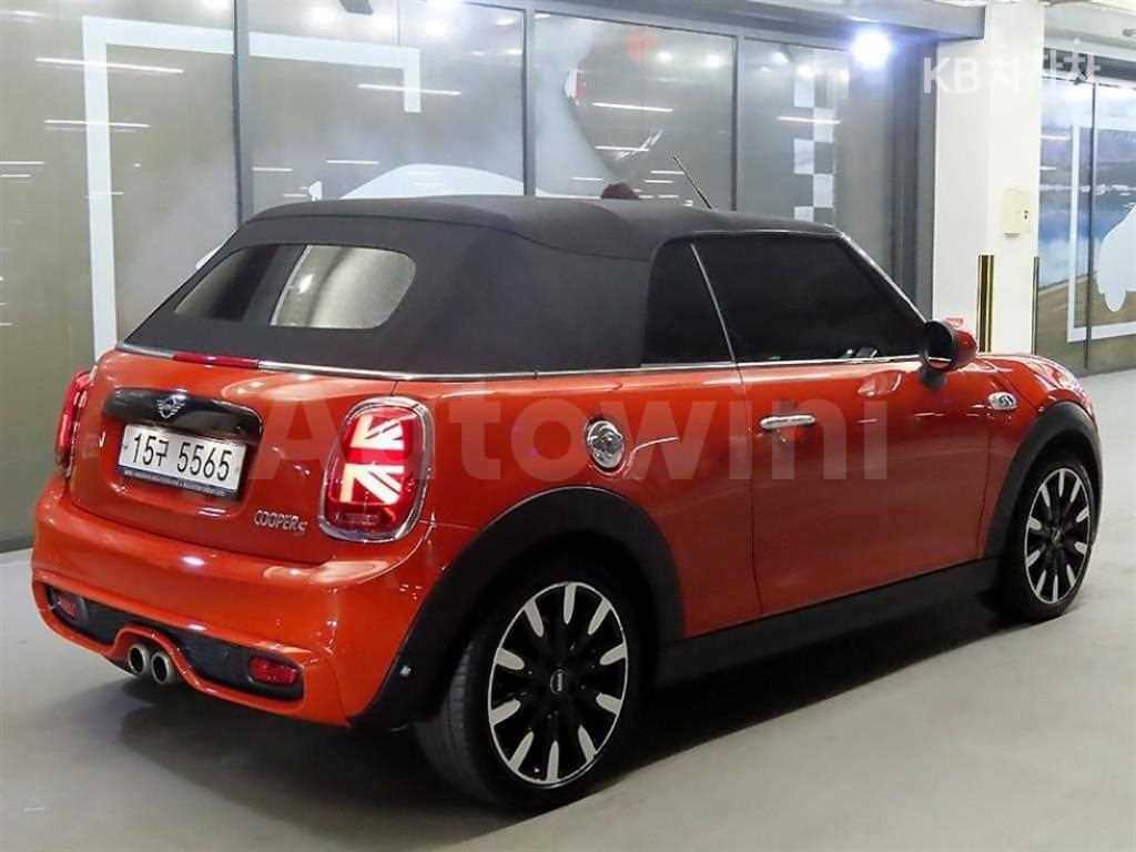 2019 MINI  CONVERTIBLE S 2.0 - 8