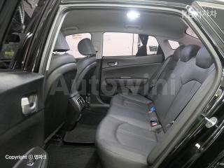 2018 KIA K5 2ND GEN OPTIMA 렌터카 2.0 LPI SX NOBLESSE - 11